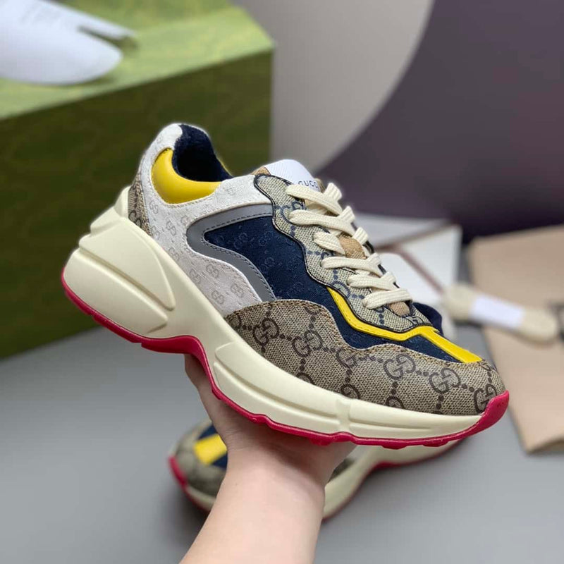 Tênis Gucci