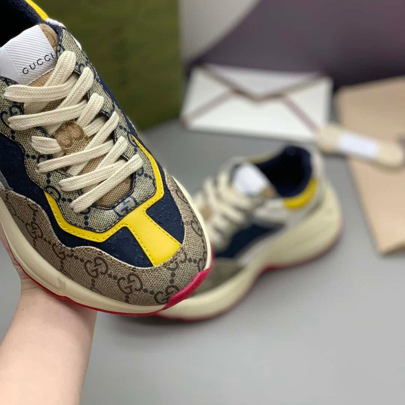 Tênis Gucci