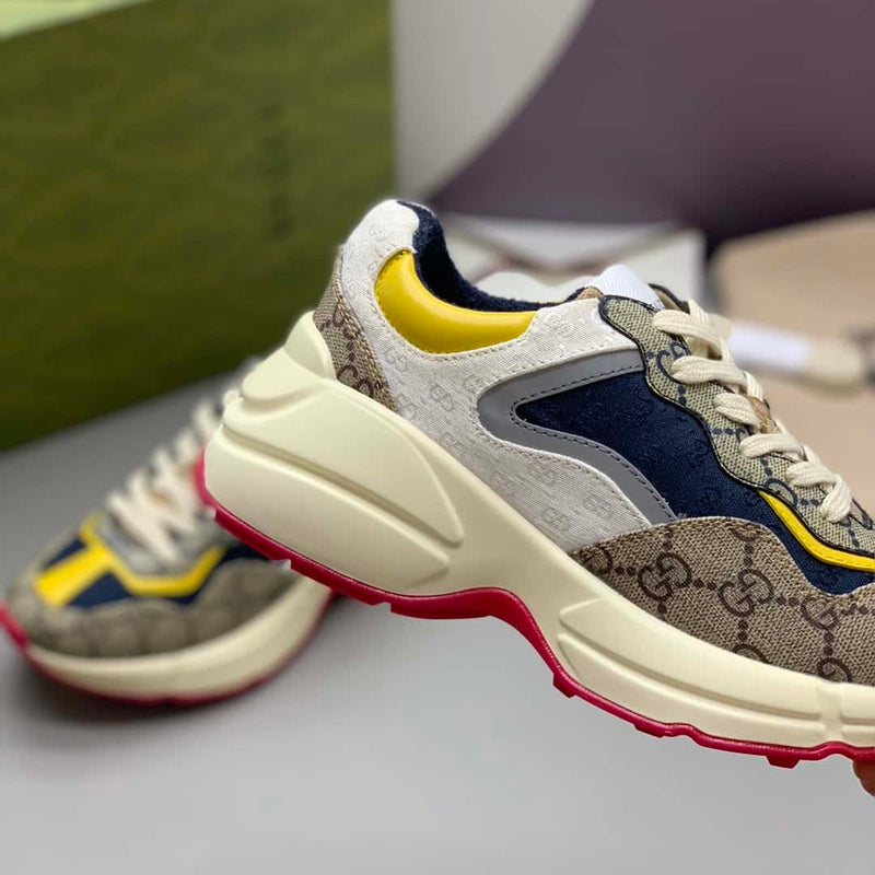 Tênis Gucci