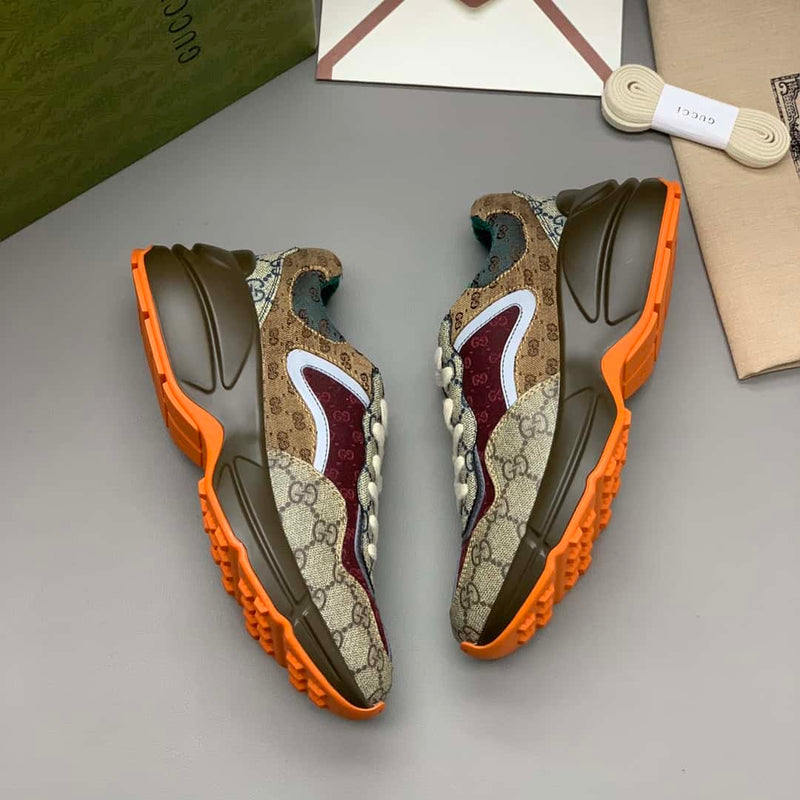 Tênis Gucci