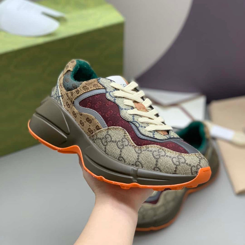 Tênis Gucci