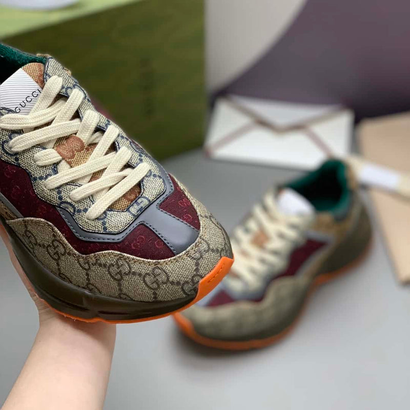 Tênis Gucci